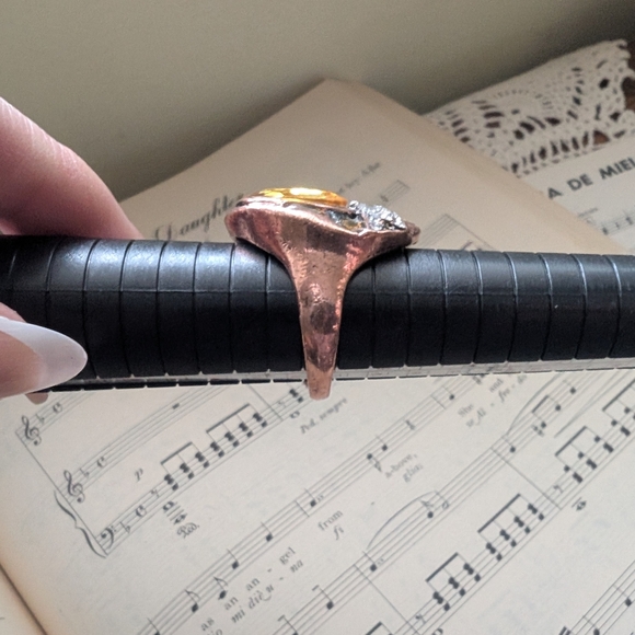 Copper Statement Ring with Yellow Gemstone Size 10 - Picture 5 of 10